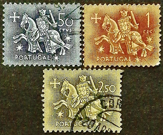 Набор почтовых марок (3 шт.). "Конная печать короля Диниша". 1953 год, Португалия.