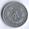 Монета 1 пфенниг. 1977 год, ГДР.