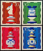 Набор марок (4 шт.). "Шахматные фигуры". 1972 год, Западный Берлин. Набор марок (4 шт.). "Шахматные фигуры". 1972 год, Западный Берлин.